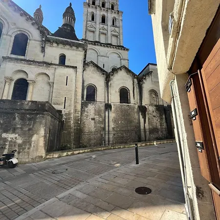 Apartman Du Clocher De La Cathedral Duplex Périgueux